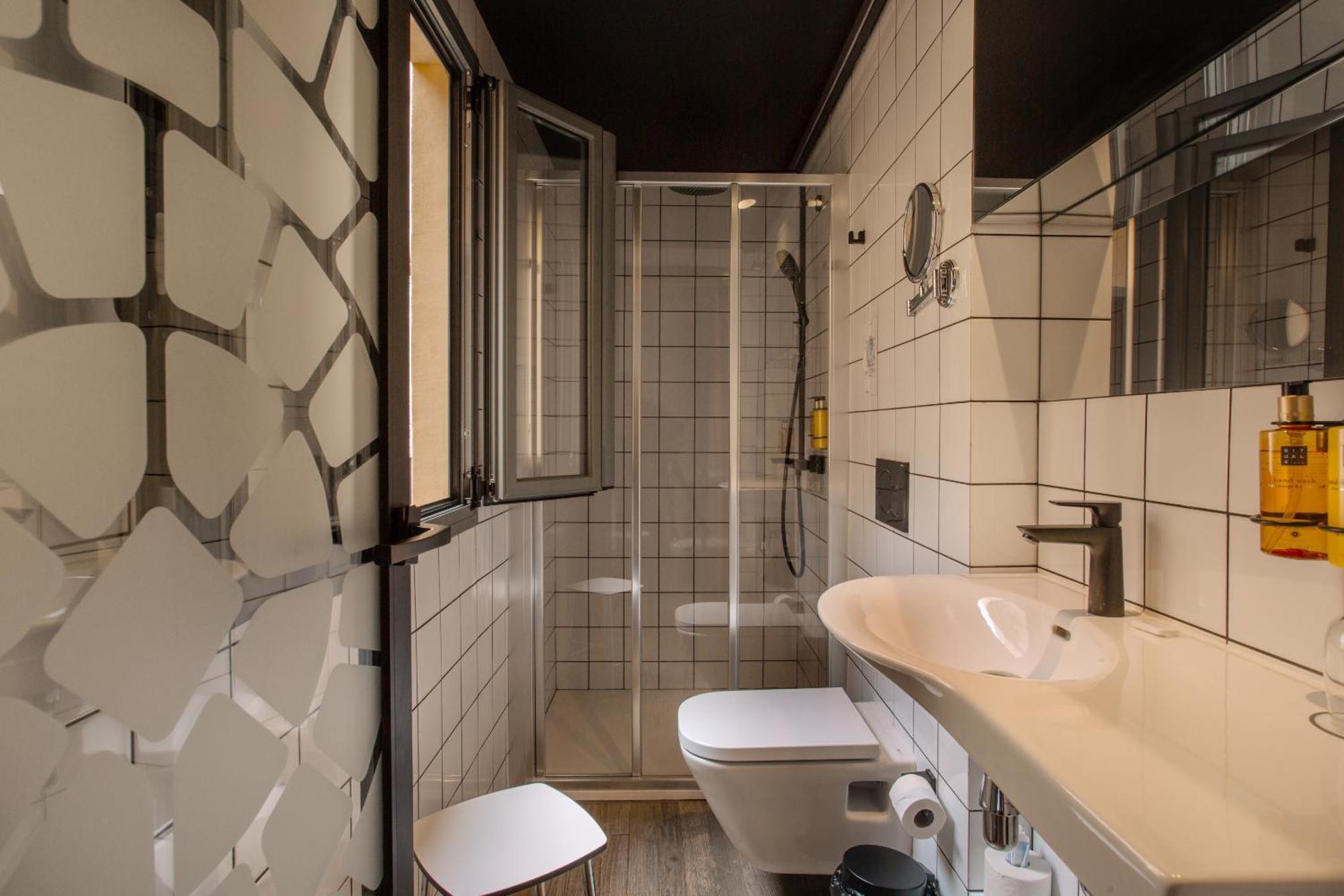Pou By Seaward Suites (Adults Only) Villajoyosa Eksteriør bilde